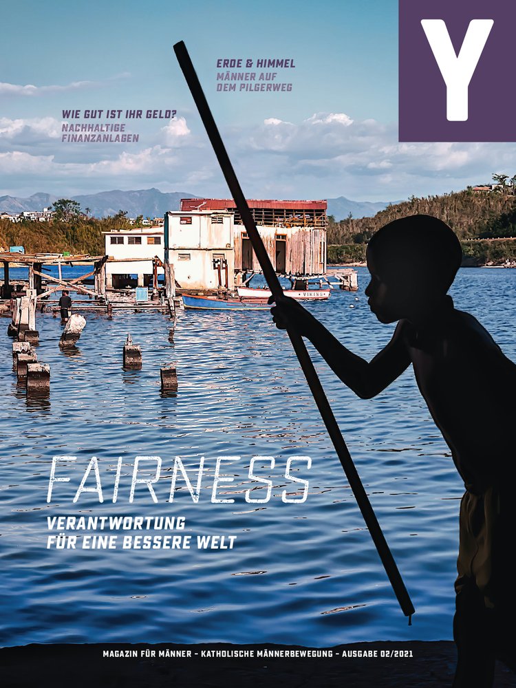 Auf dem Titelbild der Ausgabe 2/2021 ist ein Junge mit einer Bootsstange zu sehen