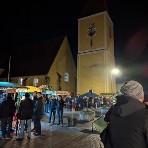 Stimmungsvolle Atmosphäre am Marktplatz