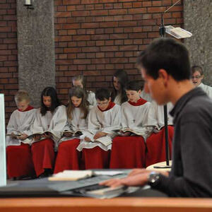 Ministranten Maiandacht