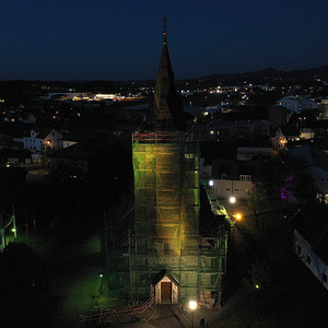 Abends auf der Baustelle