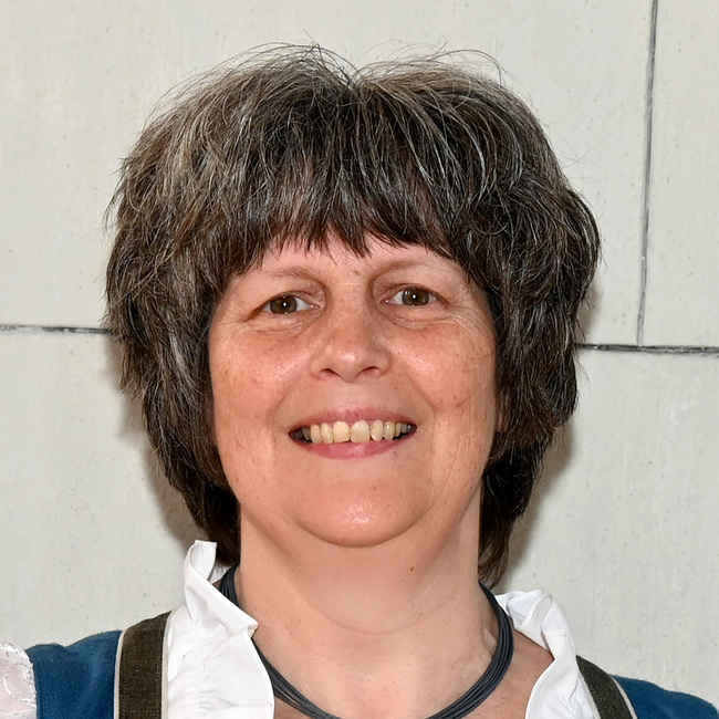  Anna Michlmayr