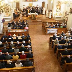 Festgottesdienst und Feier in der MZH 