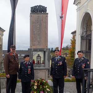 Gedenkfeier für die Gefallenen und Vermissten beider Weltkriege