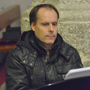 Stimmungsvoller Abendgottesdienst mit Taizé-LiedernGesänge, die Einfachheit ausstrahlen und zur Ruhe kommen lassen, das sind die Lieder der französischen Taizé-Gemeinschaft. Etwas von dieser Atmosphäre wurde bei der Sonntag-Vorabendmesse in Kirchdor