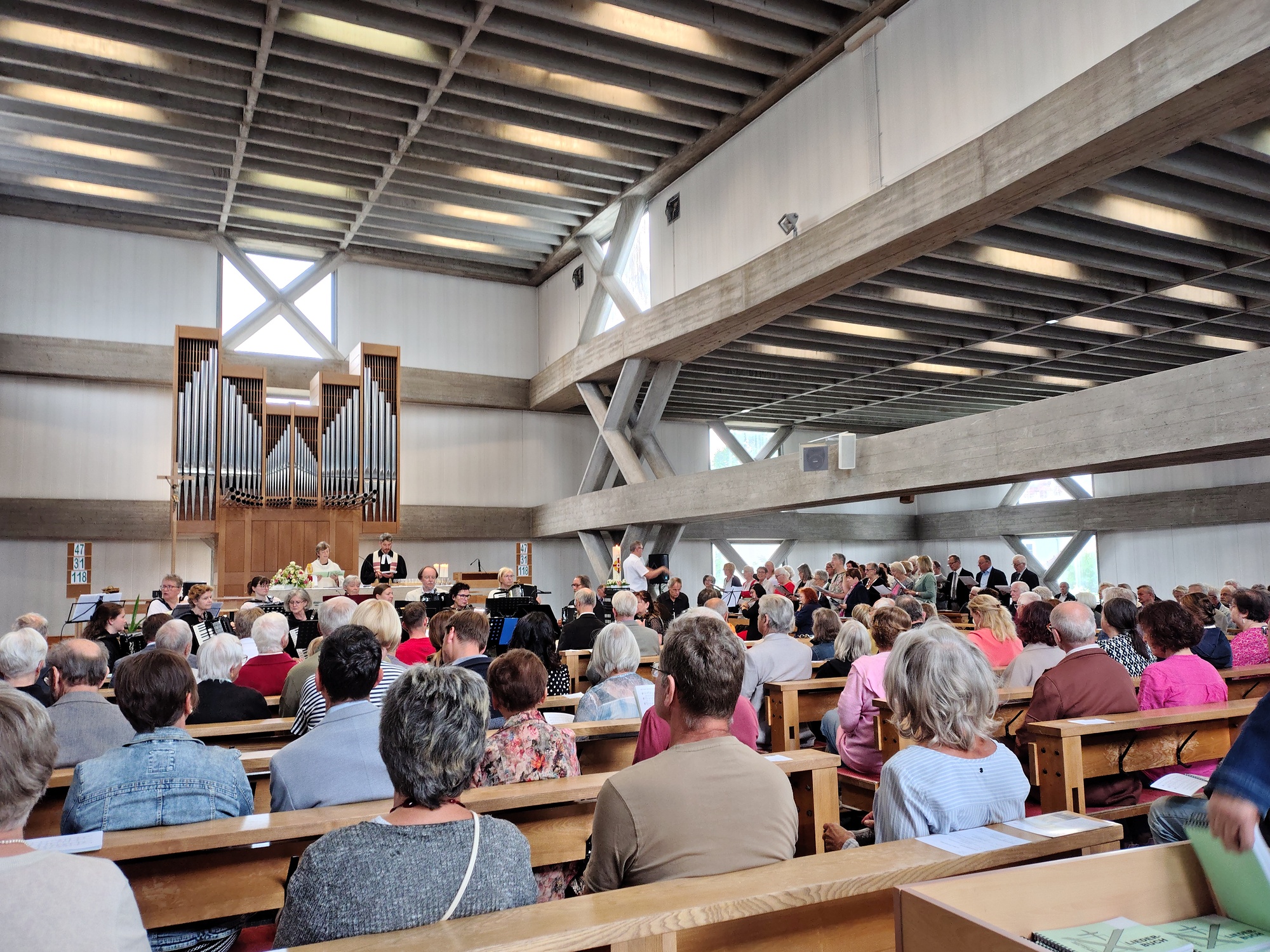 Ökumenischer Gottesdienst in der Kirche auf der Ennsleite