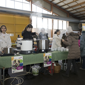 Fastensuppe am Bauernmarkt - HLW/kfb