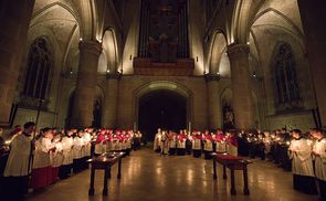 Vesper mit Lichtfeier im Linzer Mariendom