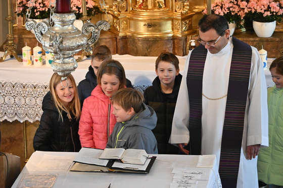 Vorstellung der Erstkommunionkinder Pramet 2024