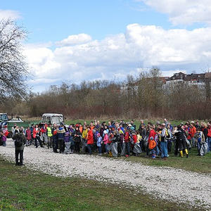 Traunauen-Reinigung mit ökomenischen Gottesdienst