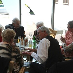 Gespräche bei der Agape