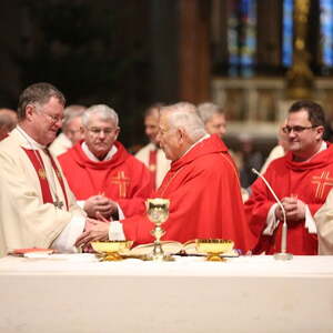 Festmesse zum 85. Geburtstag von Bischof em. Maximilian Aichern im Linzer Mariendom | 26.12.2017