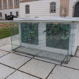 Tisch der Armen und Reichen