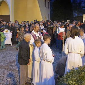 Adventkranz 2013 Pfarre Peuerbach