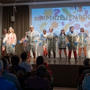 KFB Frauenfasching 2023 Gipfeltreffen und Körperzellenrock
