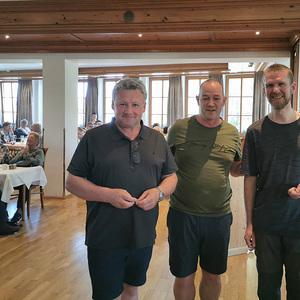 Dank an Organisator Norbert Huemer und Pfarrer Christoph Buchinger