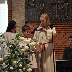 Ministranten Maiandacht