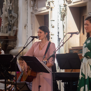 Jungfrauenweihe Bernadette Lang 15 August 2022 im Dom zu Salzburg