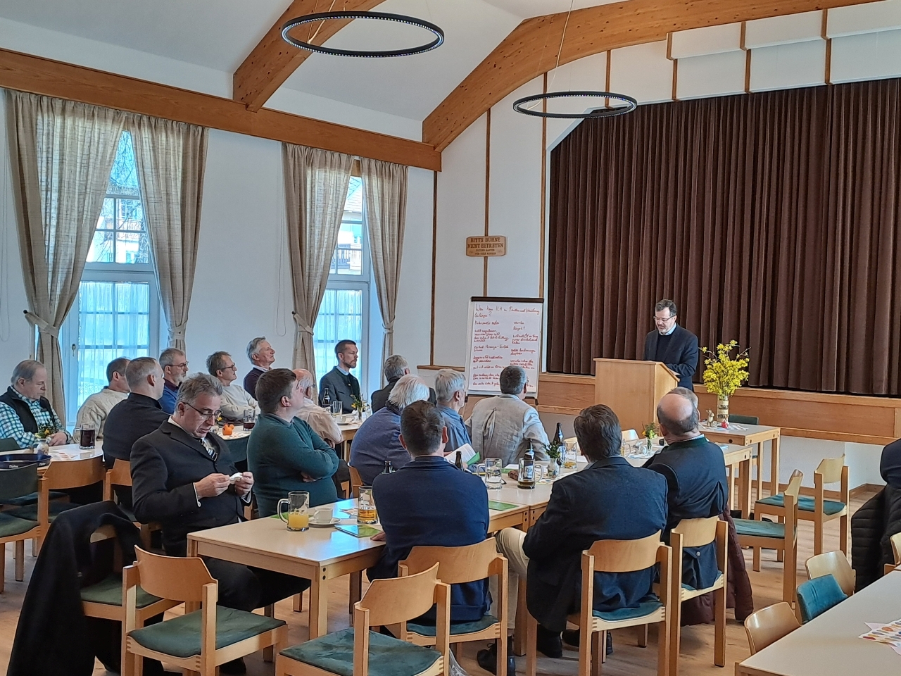 Impulsreferat Pfarrsaal