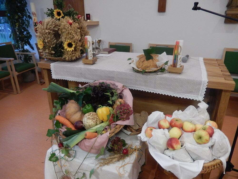 Erntedank im neuen Seniorenheim
