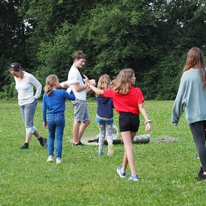 OLYMPUS DIGITAL CAMERA         