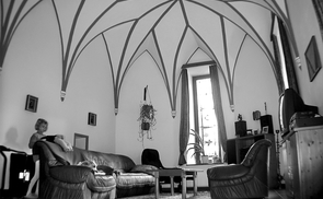 Tagungsband „kirchenRÄUMEn. Zukunftsperspektiven für die Nutzung von Sakralbauten”. © Österreichische Zeitschrift für Kunst- und Denkmalpflege.