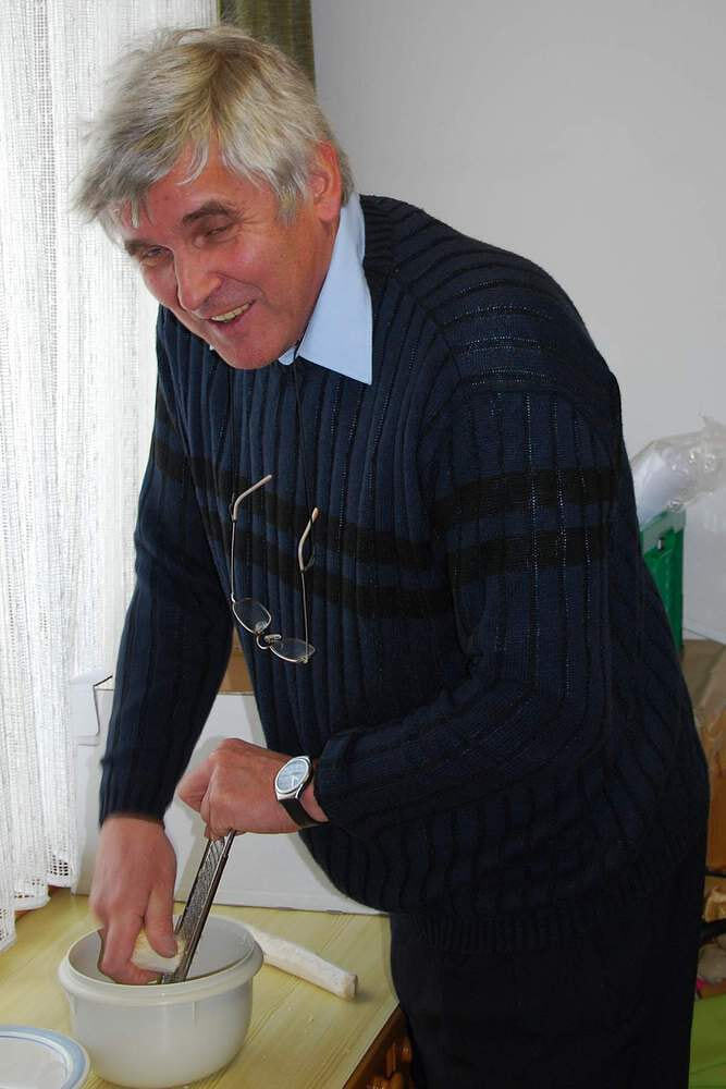 Würstel-Essen der Sternsinger