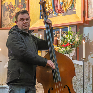 Mette mit festlicher musikalischen Umr