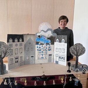 Koffertheater mit Leonora Leitl