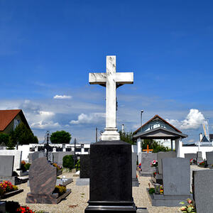 Friedhof und Aufbahrungshalle
