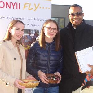 Osterkerzenaktion ONYII FLY