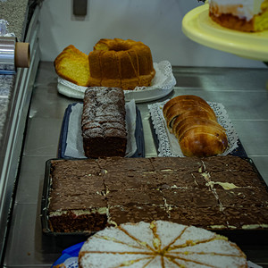 Der Pfarrcafe der kfb zum Adventanfang war gut besucht!