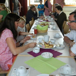 Vorstellung der Firmlinge und Pfarrcafé