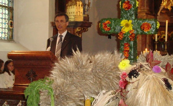  Erntedankfest mit Pfarrfrühschoppen 2009                          