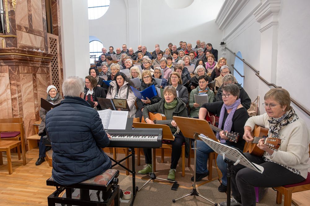 Projektchor,Amtseinf?hrung Pfarre Engelszell-Peuerbach / ? Pfarre Engelszell-Peuerbach / Michael Emprechtinger, ? Pfarre Engelszell-Peuerbach / Projektchor mit S?nger:innen aus allen Pfarrgemeinden unter der Leitung von Josef Schmidauer