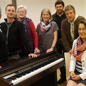 Vlnr: Gerlinde Nimmervoll, Anton Höfer, Berta Danzer, Christine Hammerschmid, Ewald Haider, Manfred Fischerlehner und Eugenie Neumüller