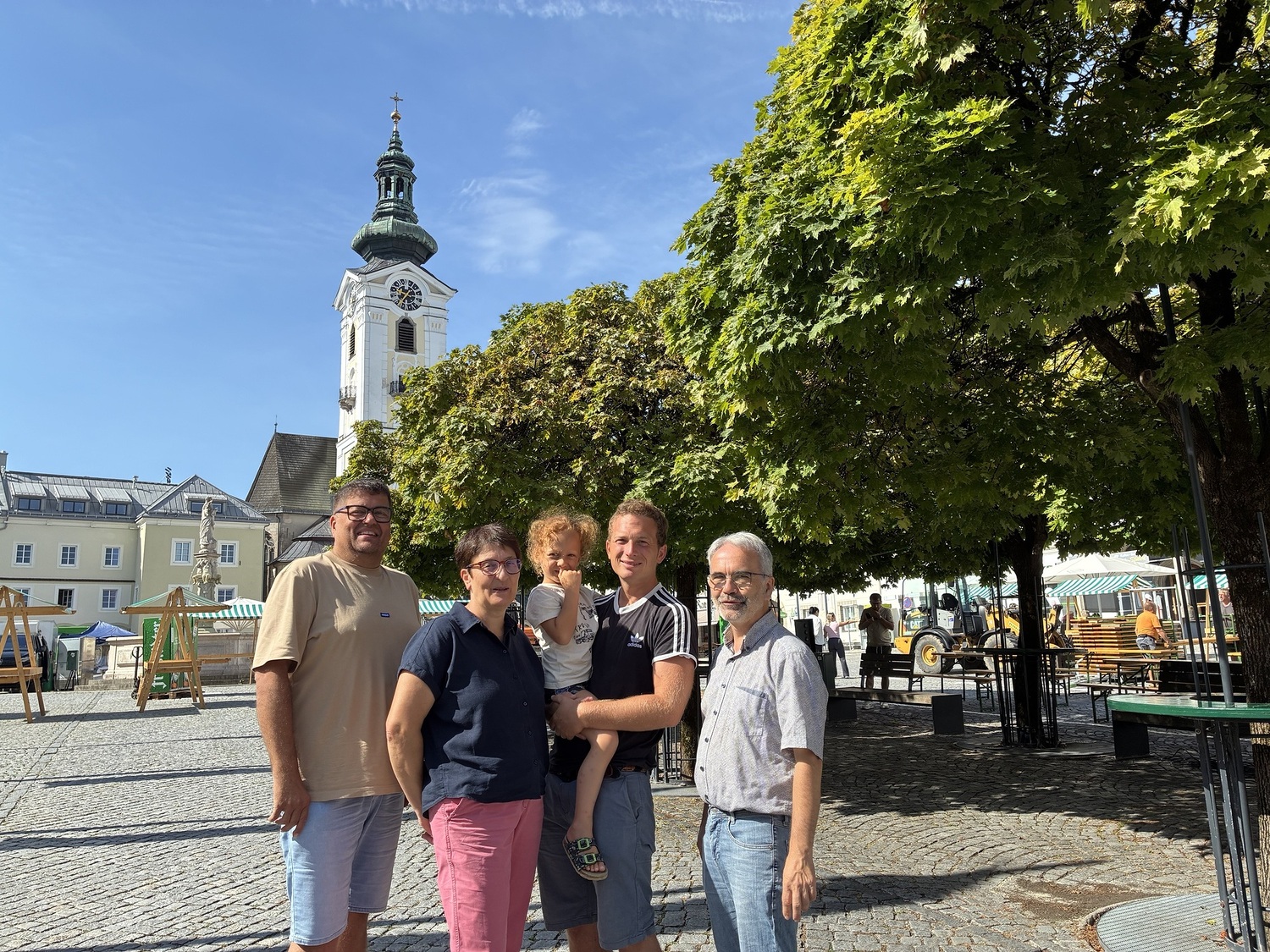 Patenschaften für 1 Baum am Hauptplatz / Pfarrgemeinde Stadt Freistadt Patenschaften für 1 Baum am Hauptplatz