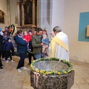 Täuflingen + Erskommunionkinder