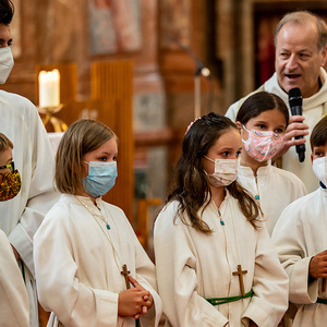Familiengottesdienst mit Aufnahme der JS- und Ministrantenkinder vom Vorjahr