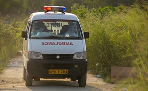 MIVA-Ambulanzfahrzeug in Indien