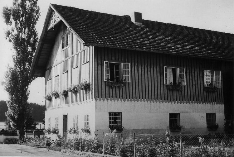 1862 wurde der Pfarrhof umgebaut