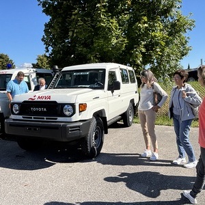 MIVA-Fahrzeuge konnten wir besichtigen