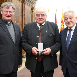 Silbernes Verdienstzeichen des Landes Oberösterreich für Georg Windtner