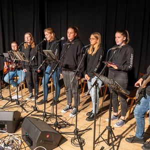 Gedenkfeier an die Opfer des ehemaligen KZ Außenlagers Ternberg unter dem Thema „Politischer Widerstand“Bild: Jugendchor 're-member'