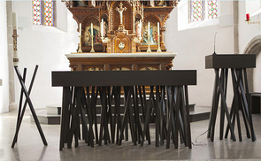 Altarraumgestaltung in Goldwörth durch Künstler Roman Pfeffer © Kunstreferat Diözese Linz
