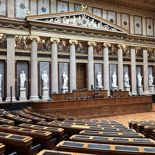 Parlament Sitzungssaal