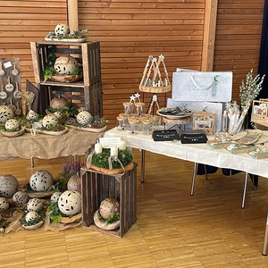 Kreativmarkt und Weihnachtsbuchausstellung 2023