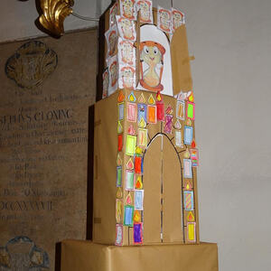 Ein weiteres Stockwerk ist besiedelt.