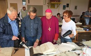 Bischof em. Ludwig Schwarz zu Besuch in der Pfarre Frankenmarkt