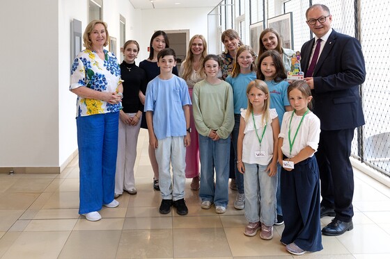 Preisträger:innen / © Land OÖ / Andreas Krenn Liberto-Anerkennungspreis für Pfarrcaritas-Kindergarten Katsdorf