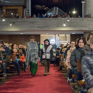 Die Kindermette in der Pfarre Kirchdorf/Krems. Gestaltet von der Katholischen Jungschar.
